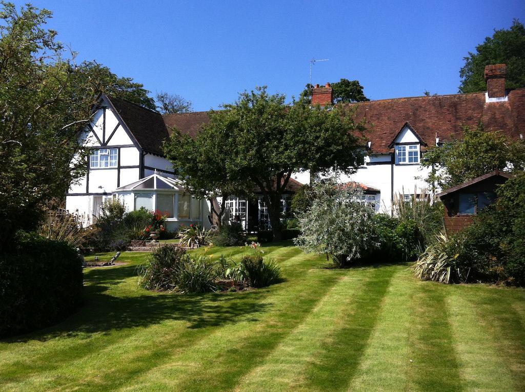 ميدينهيد Sunny Cottage المظهر الخارجي الصورة